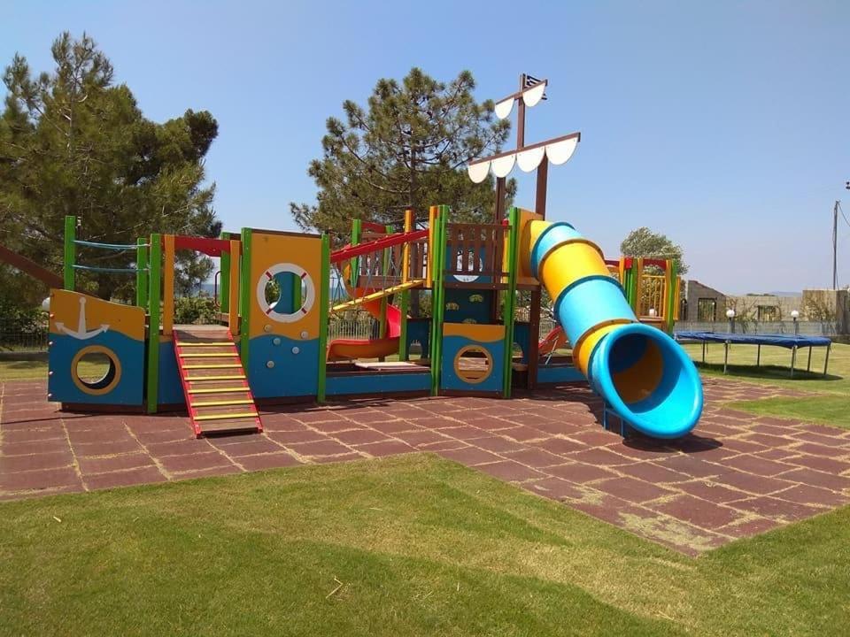Vosporos Hotel كوموتيني المظهر الخارجي الصورة
